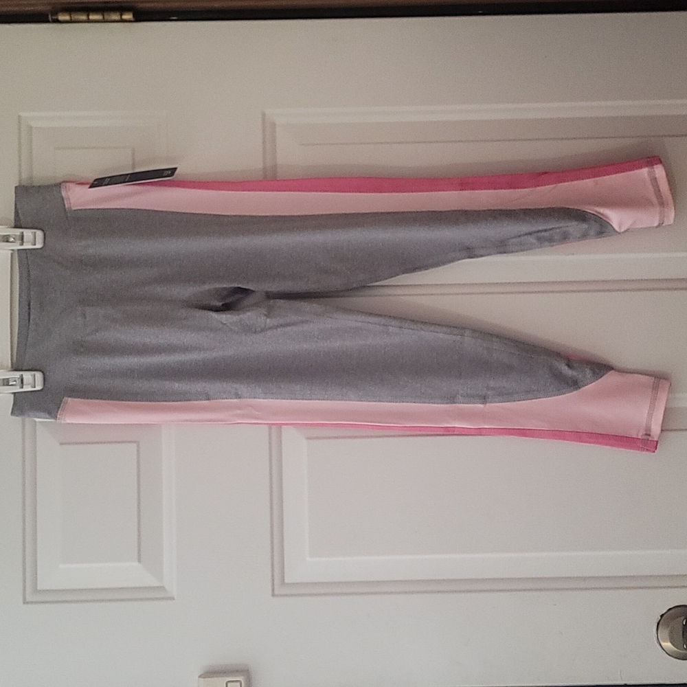 MARIKA GIRL'S COLOR BLOCK STRIPE LEGGINGS: GRAY/PINK: NWT: SZ S (7/8)